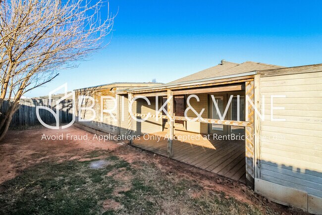 Building Photo - 4213 Hunterfield Ave