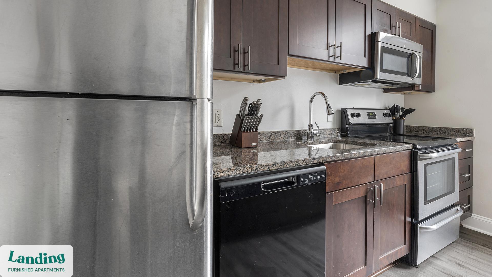 Building Photo - 617 W Lexington St