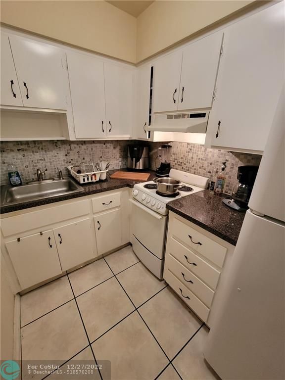 1814 E Oakland Park Blvd 1814 E Oakland Park Blvd Oakland Park FL