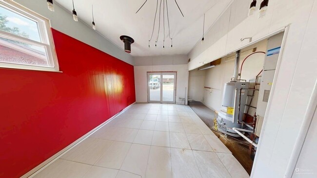 Building Photo - 78 Township Rd