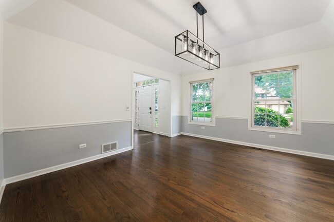 Building Photo - 1106 Portsmouth Cir