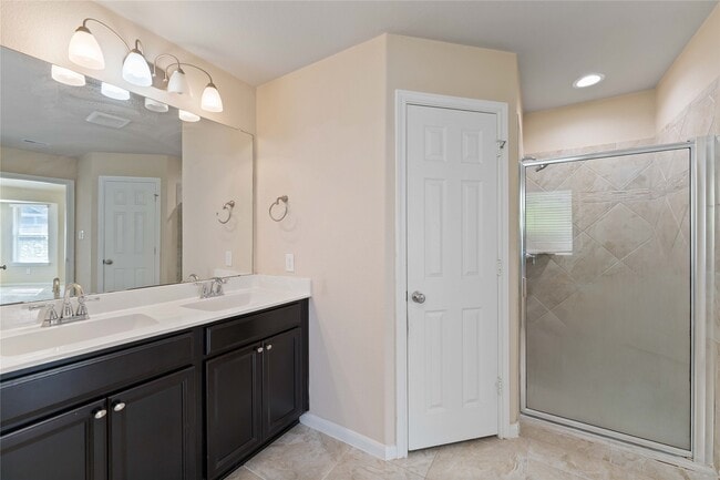 Building Photo - 18911 Elrington Creek Ct