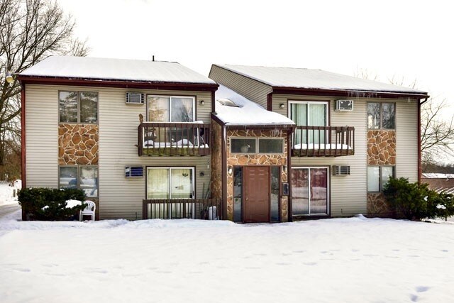 Primary Photo - 321 Mathews Rd