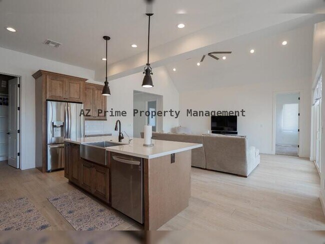 Building Photo - 4831 W Pearce Rd