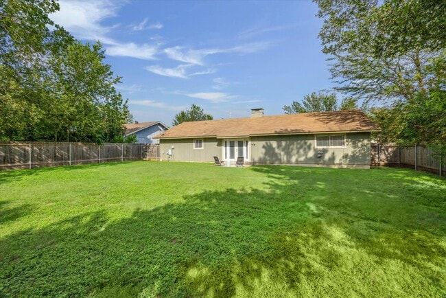 Building Photo - 11602 Fast Horse Dr
