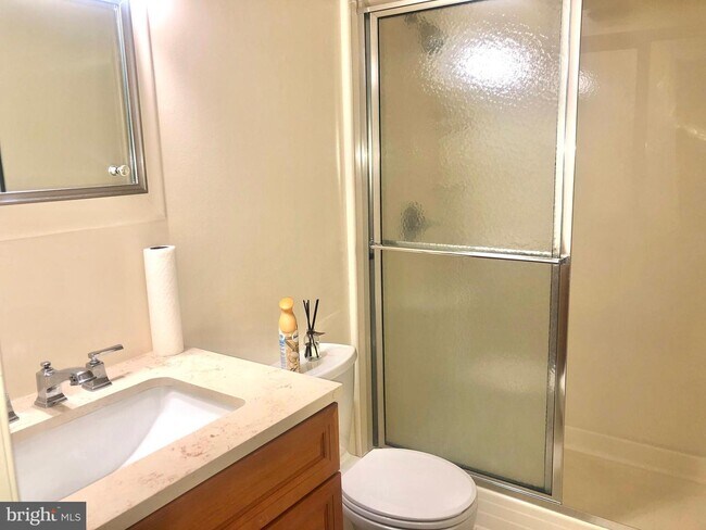 Building Photo - 1809 Snow Meadow Ln