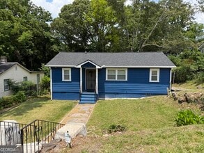 Building Photo - 2199 Tiger Flowers Dr NW