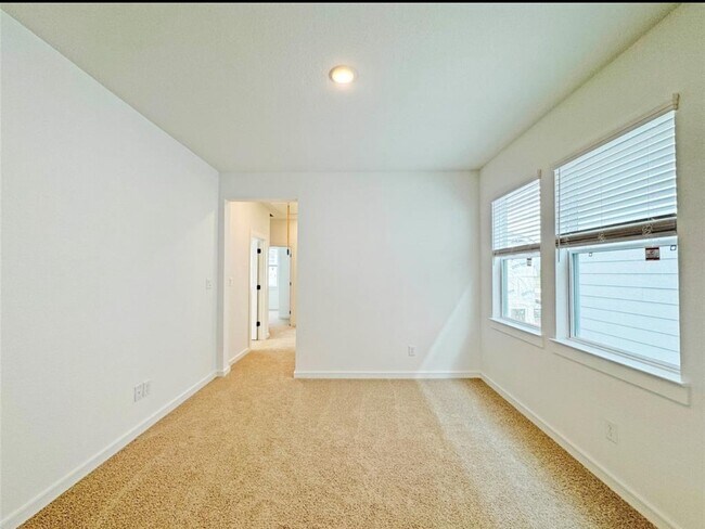 Building Photo - 2213 Via Laura Ln