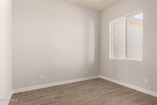 Building Photo - 14861 S Capistrano Rd