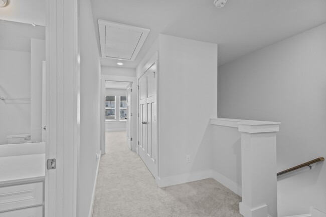 Building Photo - 103 Marston Ln