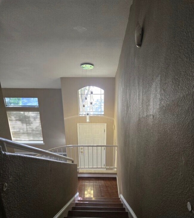 Building Photo - 2249 Fallwater Ln