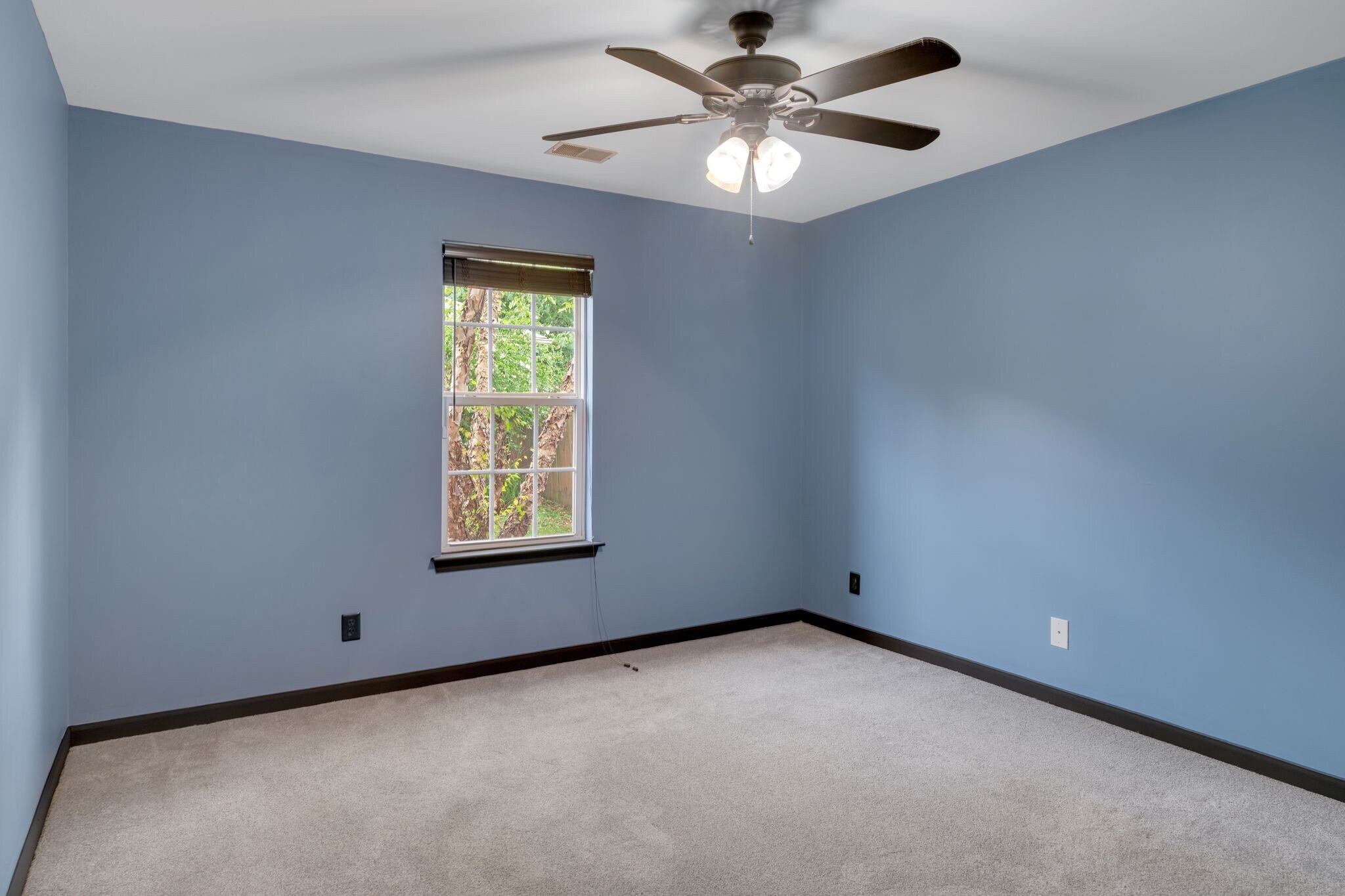 Building Photo - 1107 Saddle Creek Dr
