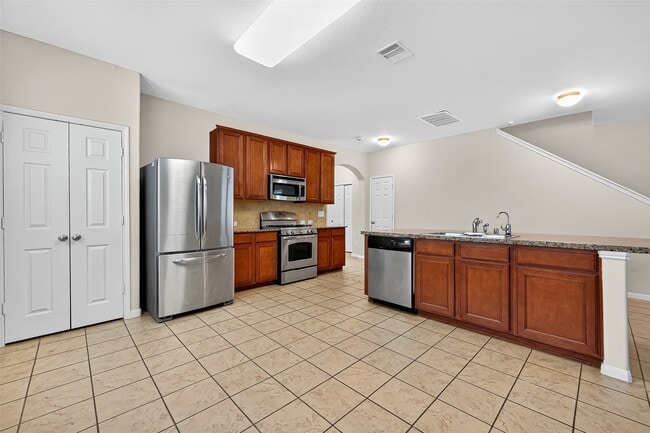 Building Photo - 7522 Autumn Sun Dr