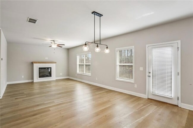 Building Photo - 2099 Easterwood Ct.