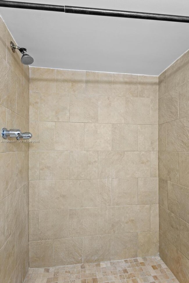 Building Photo - 1800 Sans Souci Blvd