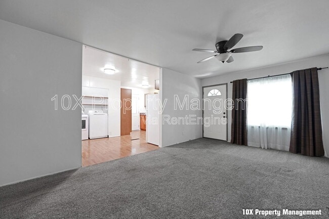Building Photo - 3985 Ural Ave