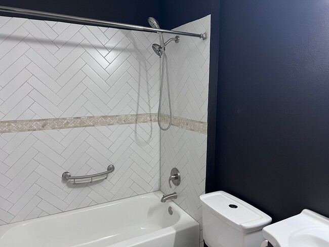 Building Photo - 6234 Pancho Villa Dr