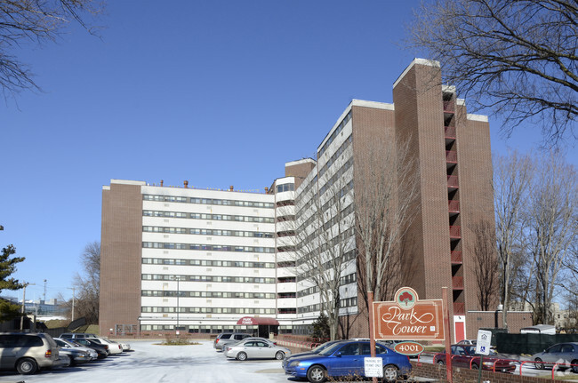 Primary Photo - Park Tower Apartments