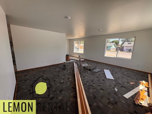 Building Photo - 1512 Landon Ave