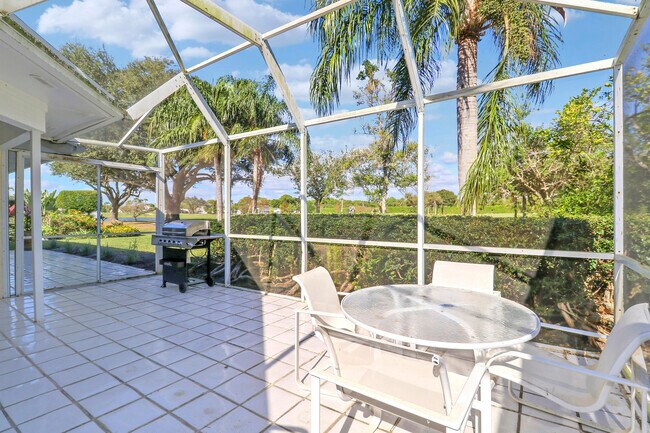 Building Photo - 13760 Sand Crane Dr