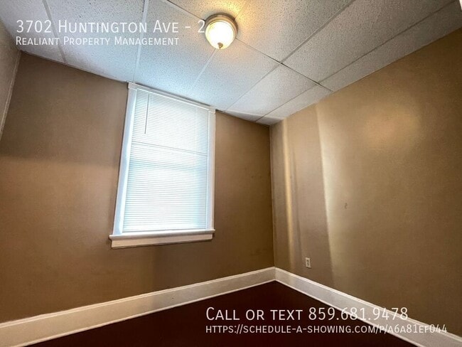 Building Photo - 3702 Huntington Ave