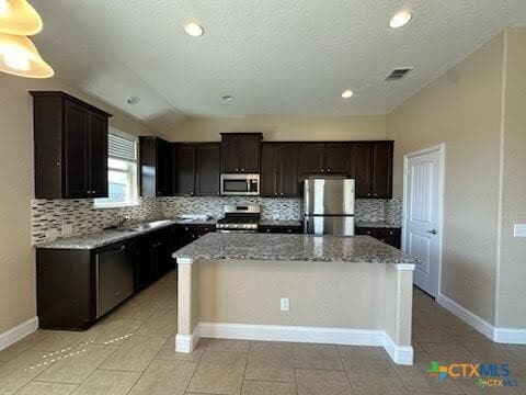 Building Photo - 1898 Baron Dr