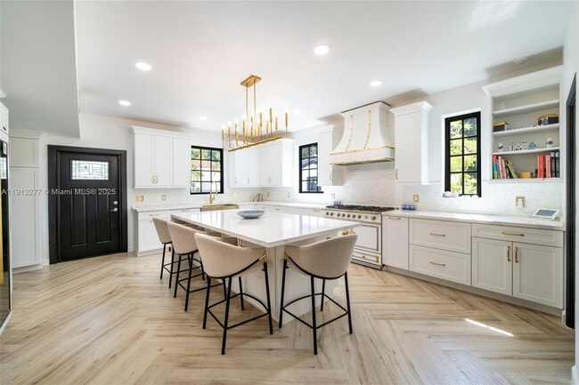 Building Photo - 5149 Alton Rd