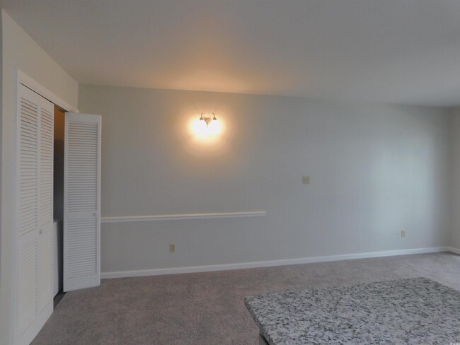 Building Photo - 3700 Golf Colony Ln