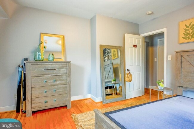 Building Photo - 14100 Rectory Ln