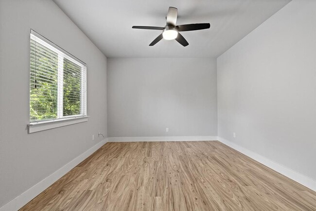 Building Photo - 1125 Walton Ln