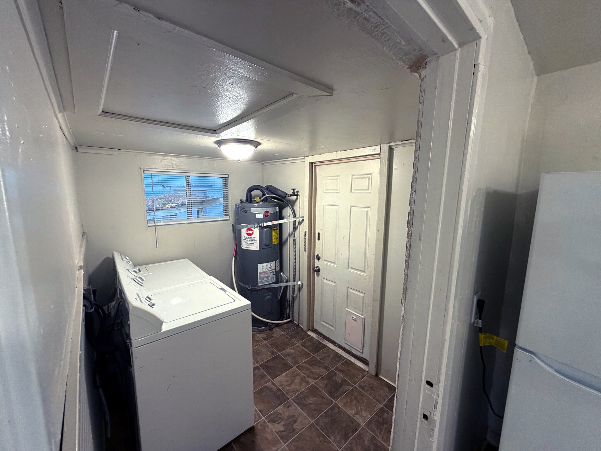 Building Photo - 1311 S 3rd Ave