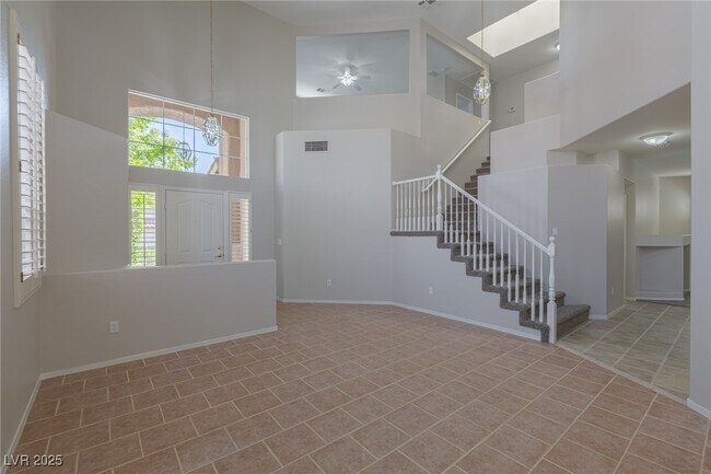 Building Photo - 2317 Sunrise Meadows Dr