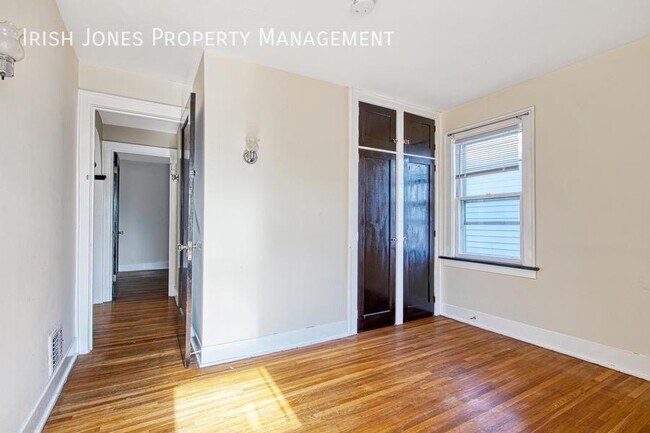 Building Photo - 20 Avery Ave