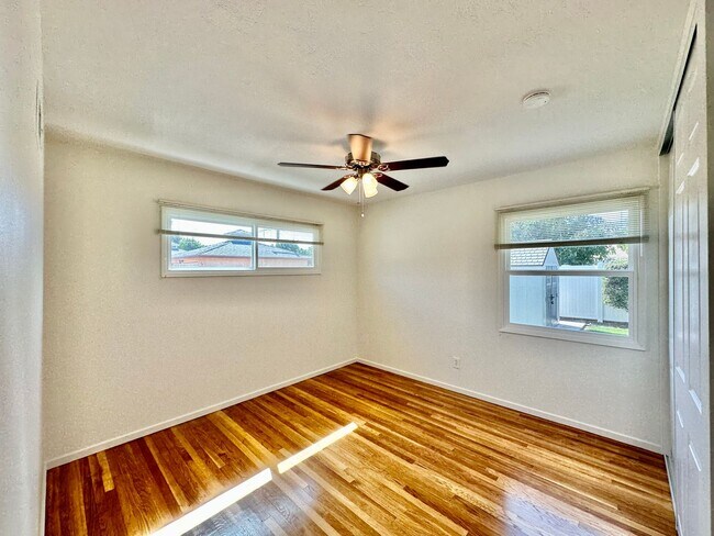 Building Photo - Beautifully Remodeled Allied Gardens Home