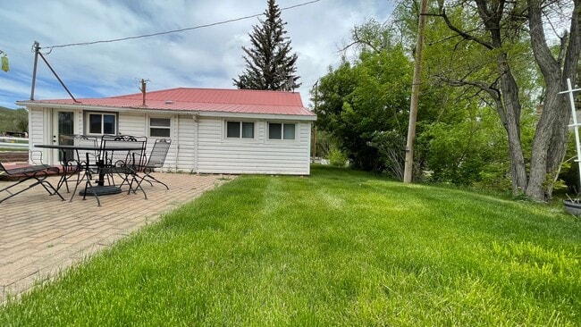 Building Photo - Quaint House close to the Foothills