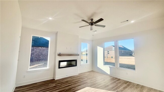 Building Photo - 458 W Taverner Xing