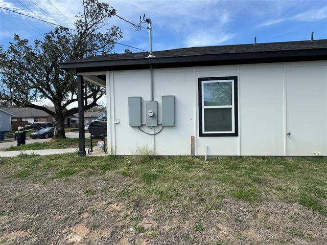 Building Photo - 4934 Echo Ave