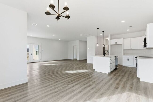 Building Photo - Brand New Home in Old Hickory - Golf Course Views - Pet Friendly