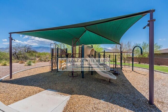 Building Photo - COMING SOON! Modern 4 Bedroom Home in Gate...