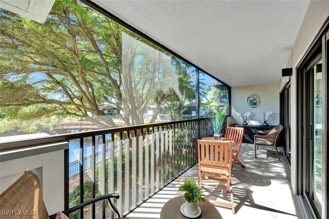 Building Photo - 600 Neapolitan Way