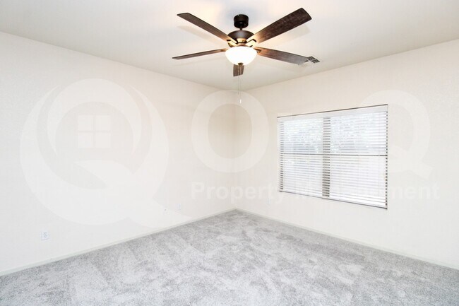 Building Photo - 3062 S Mandy