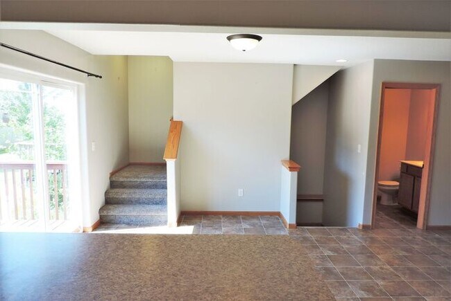 Building Photo - $1,650 | 3 Bedroom, 2.5 Bathroom TOWN HOME | NO PETS | Available for August 1st, 2026 Move In!
