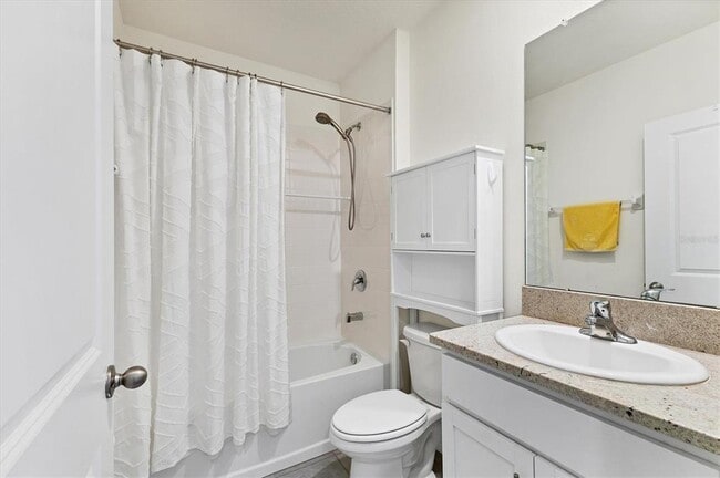 Building Photo - 3293 Hilltop Cir