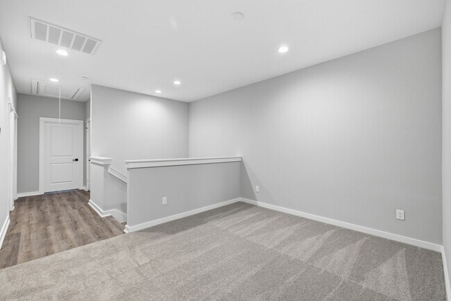 Building Photo - 412 Stonework Garden Ln