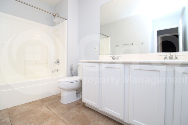 Building Photo - 14205 W Mauna Loa Ln