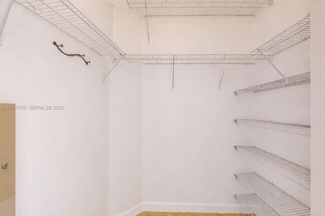 Building Photo - 2014 NE 38th Rd