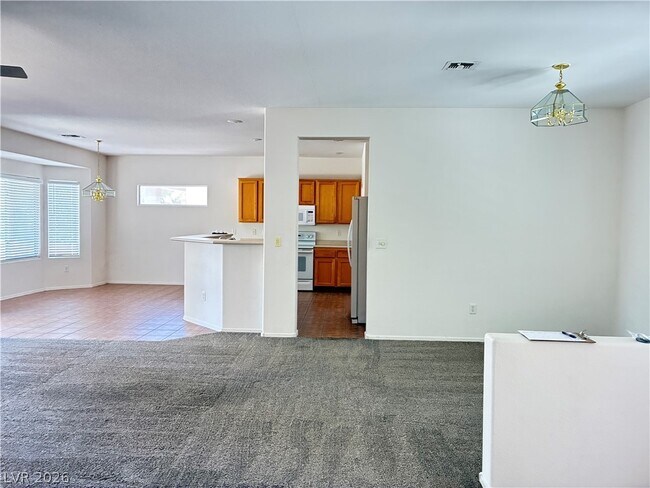 Building Photo - 2578 Woodson Ave