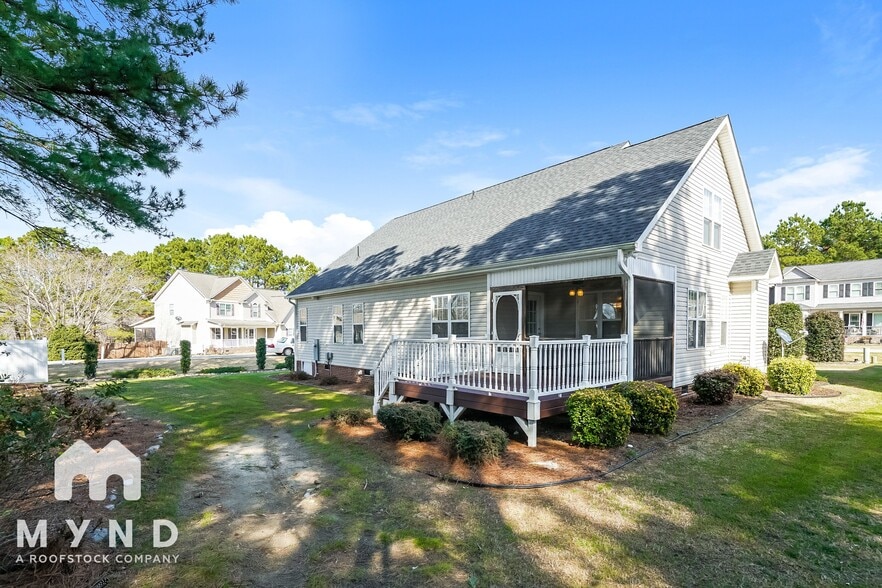 Building Photo - 40 Pinewinds Ct