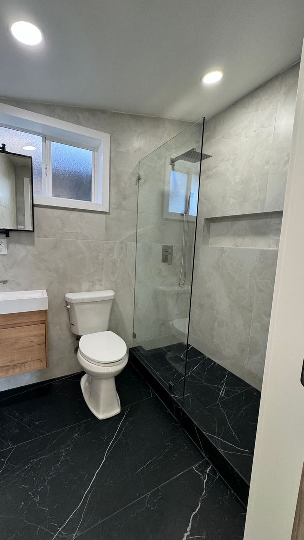 Building Photo - Cozy Cliff May Efficiency in Rancho Neighborhood for Rent!