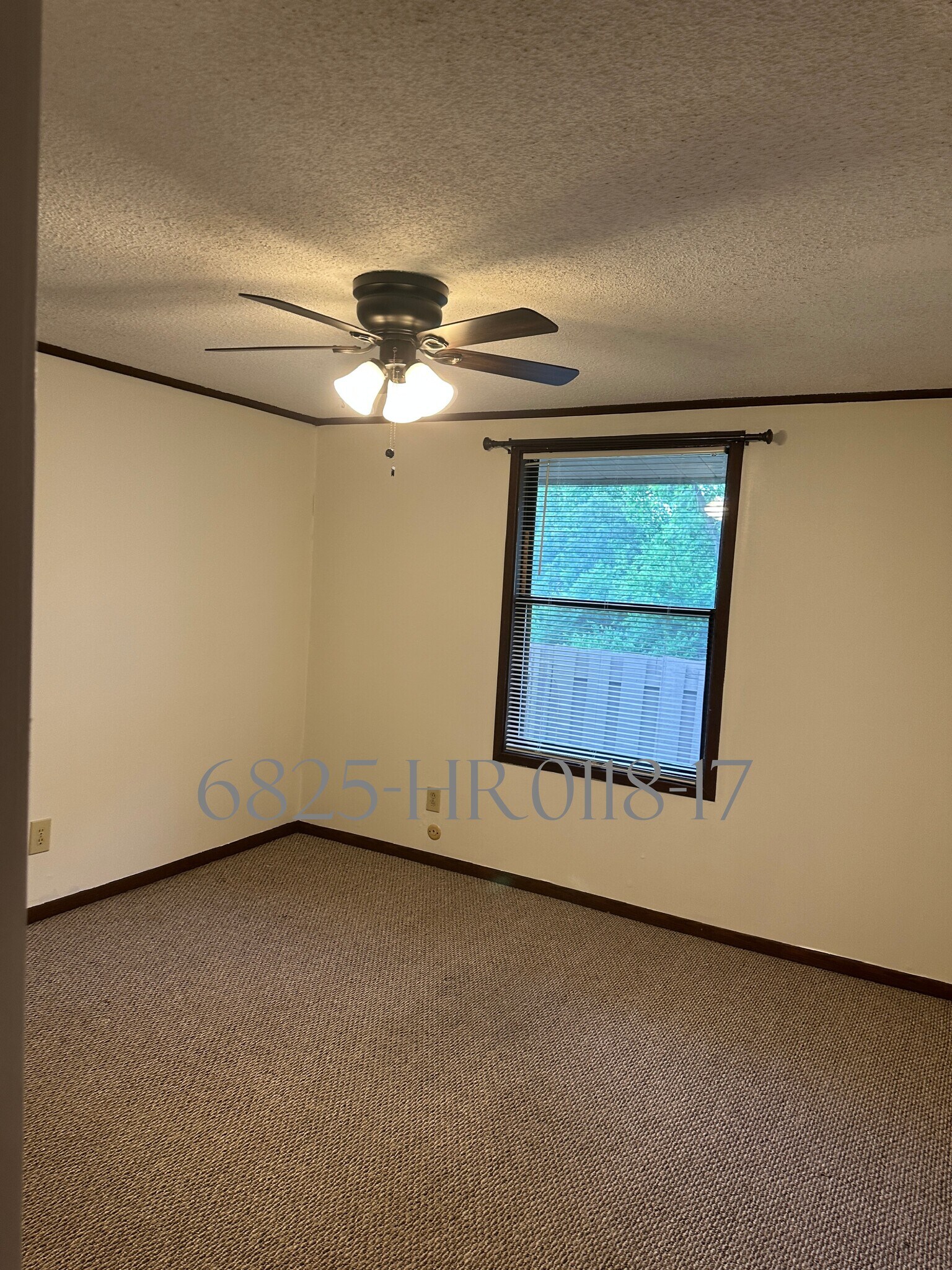 Building Photo - 1736 Sunapple Way